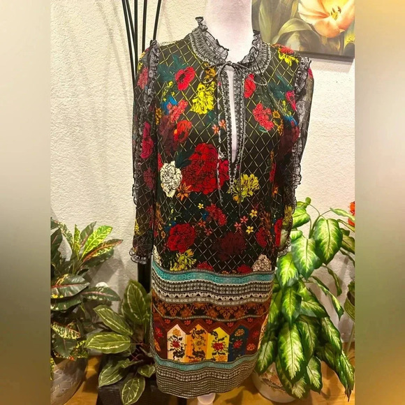 Alice + Olivia beautiful printed mini dress size L - Picture 4 of 15